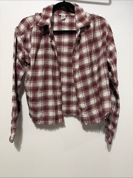 Rue21 Tops - Rue21 Burgundy and White Plaid Button-Down Shirt